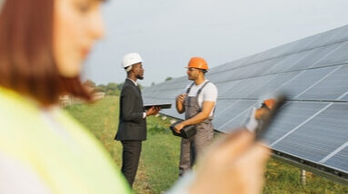 Entreprises et énergie : pourquoi passer aux panneaux solaires ?